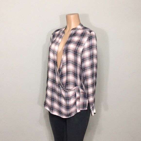 Plaid wrap and button comfy top. NWOT - Picture 3 of 7